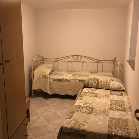 Il Basso 13 Napoli Ngoại thất bức ảnh